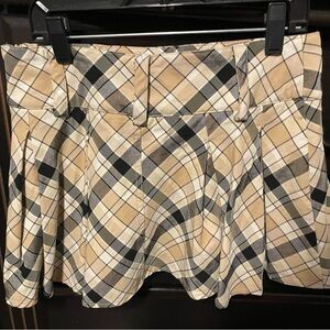 Plaid Mini Skirt in Beige and Black